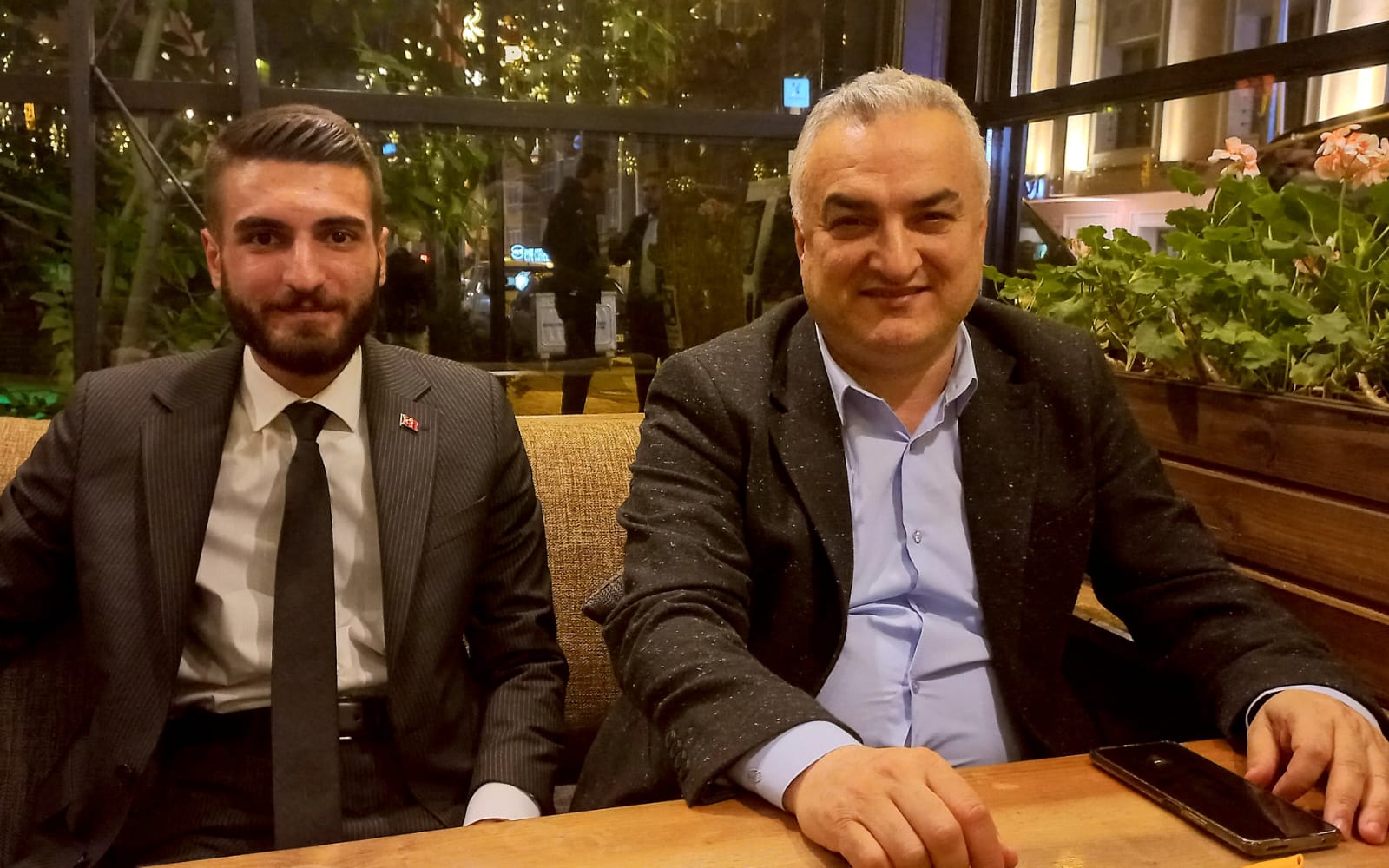 “Gençleri hesaba katmayanlar pişman olacak”