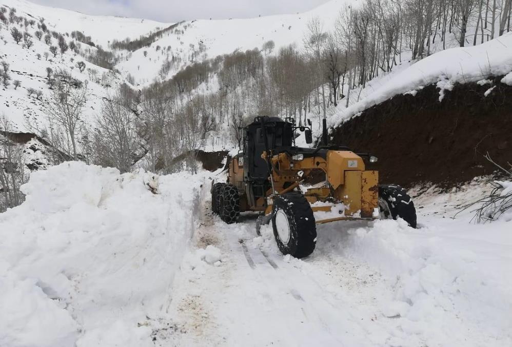 3 Gün sonra yollar ulaşıma açıldı