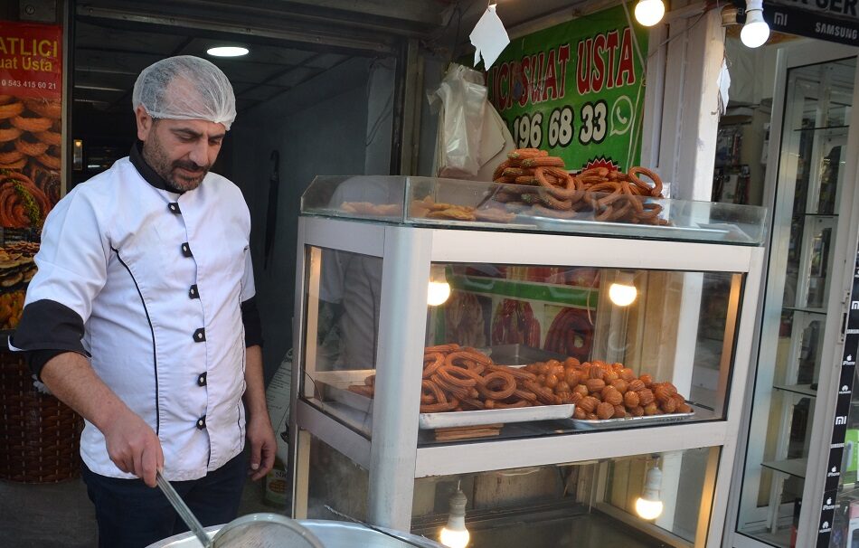 Çeyrek asırlık tatlıcı