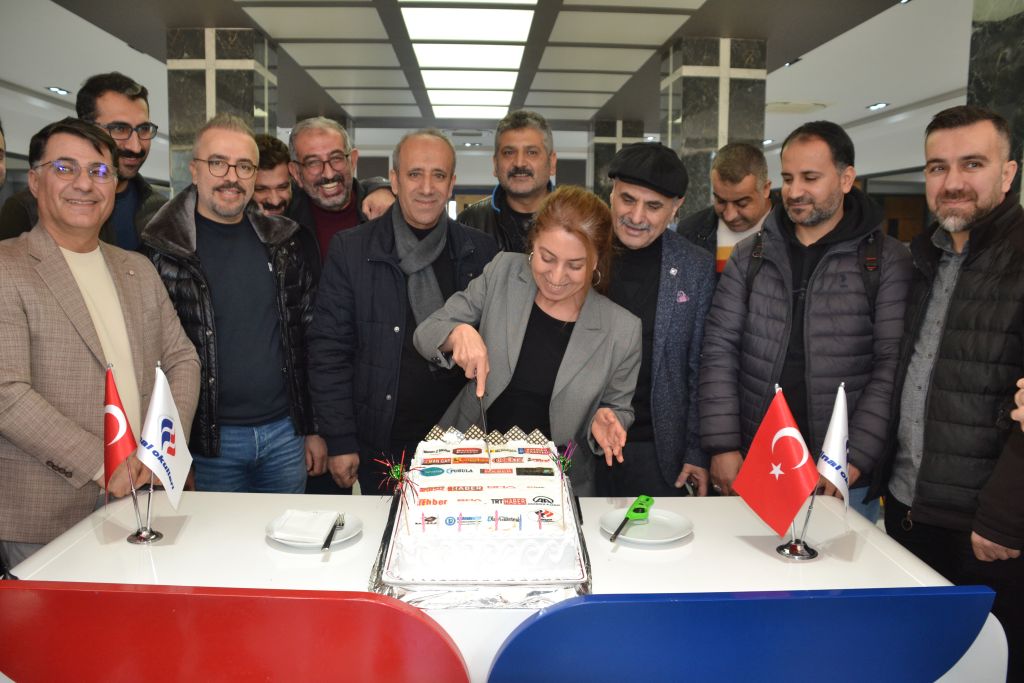 Final’den gazetecilere 10 Ocak jesti