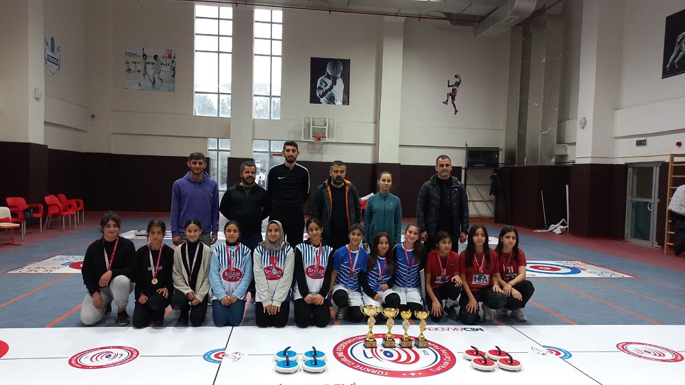 Floor Curling’in yıldızları belli oldu