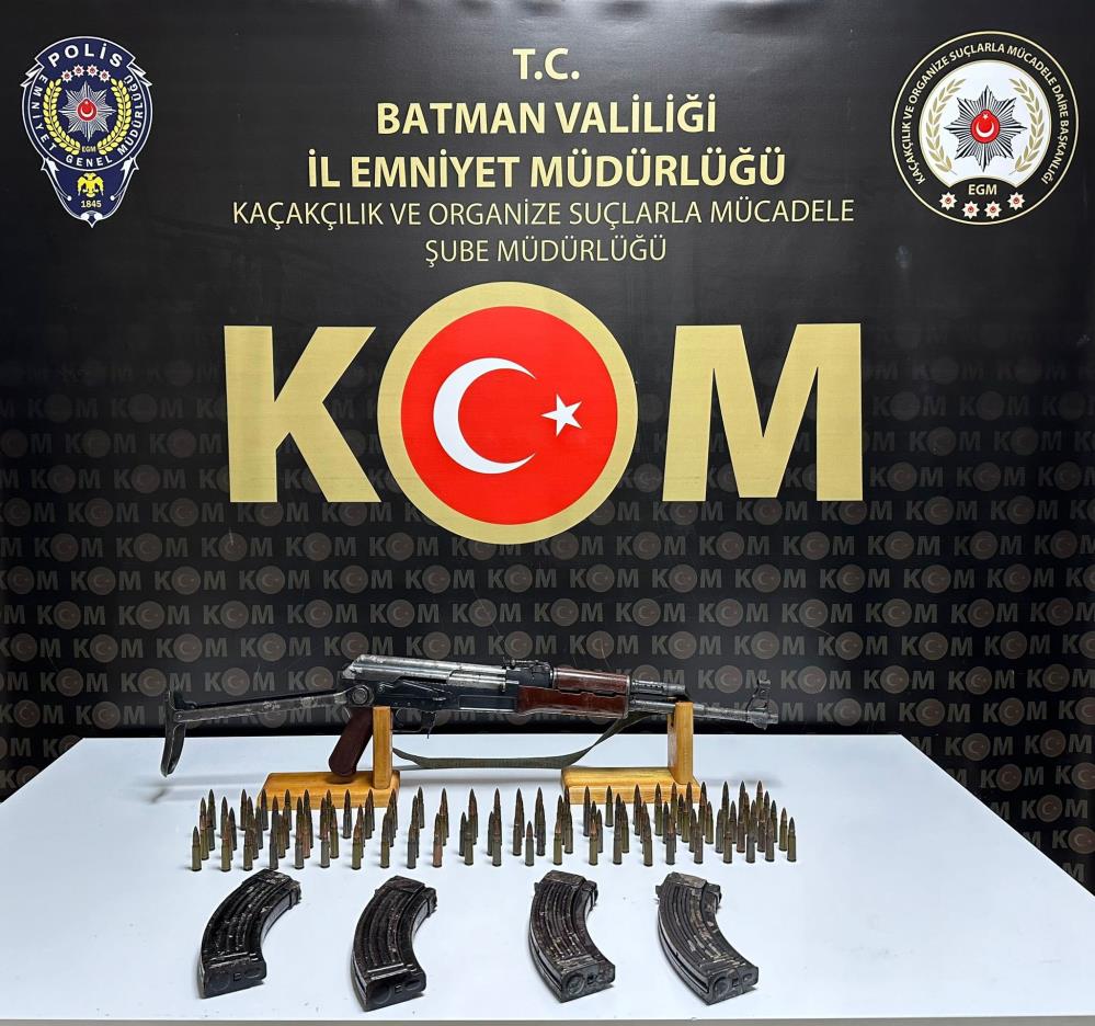 Kaçakçılara eş zamanlı operasyon