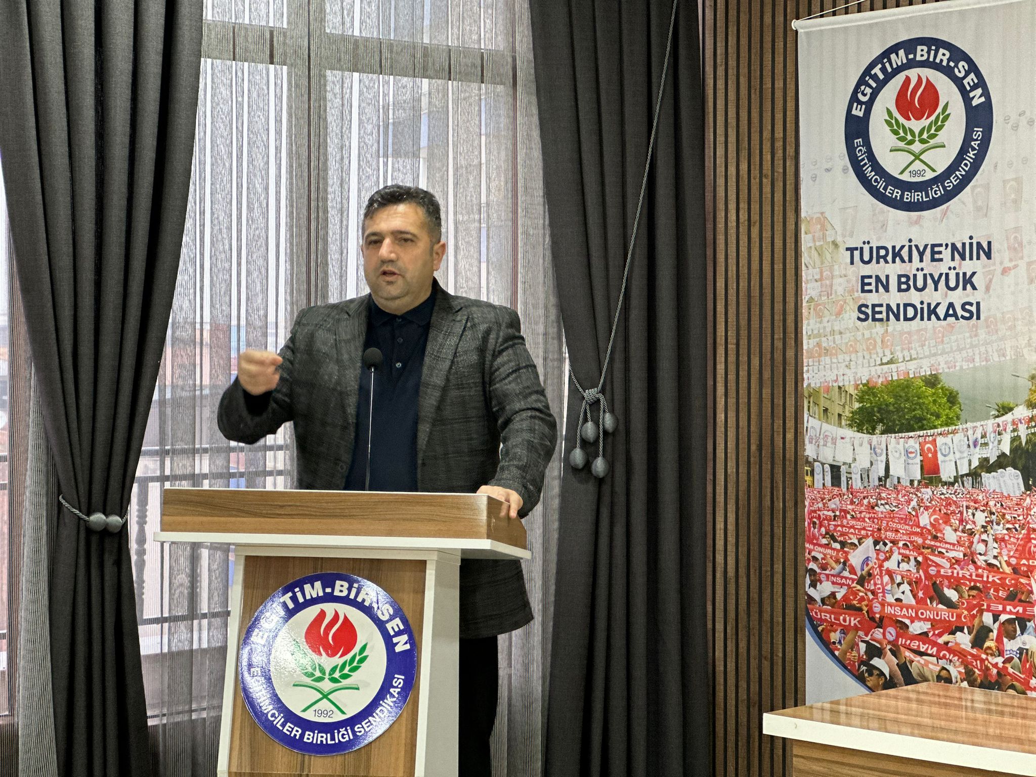 “Kaliteli eğitim için mücadele edeceğiz”