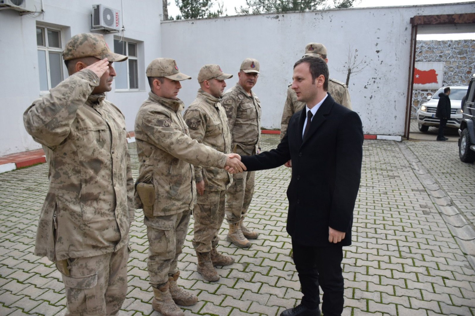 Kaymakam Güngör’den karakola ziyaret