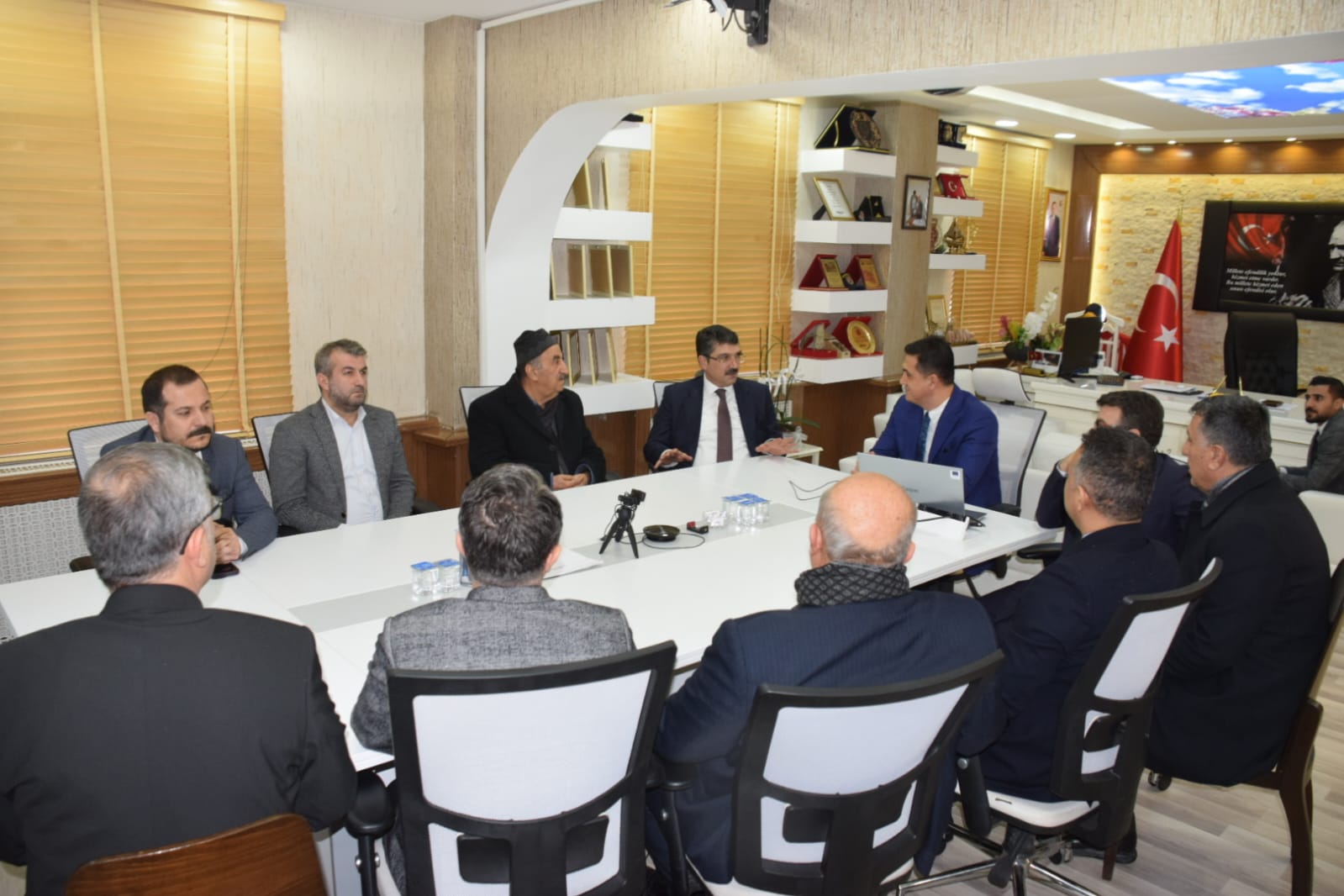 Kurumlardan brifing aldı