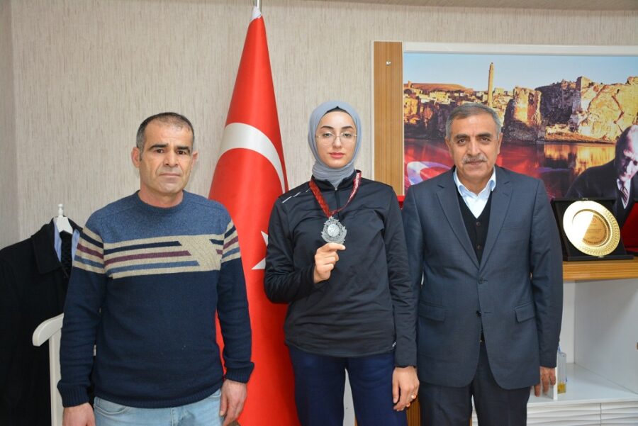 Şampiyondan Özperk’e ziyaret