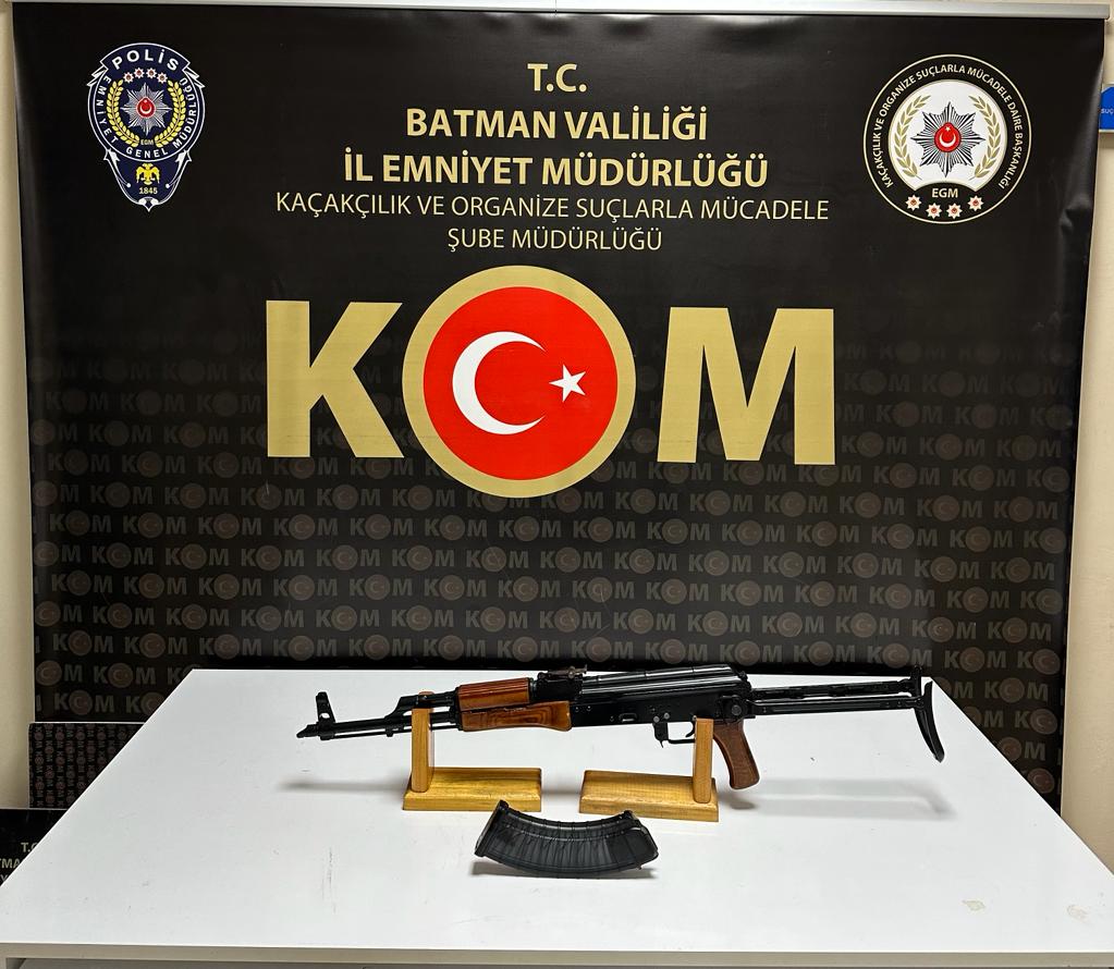 Silah kaçakçılarına operasyon