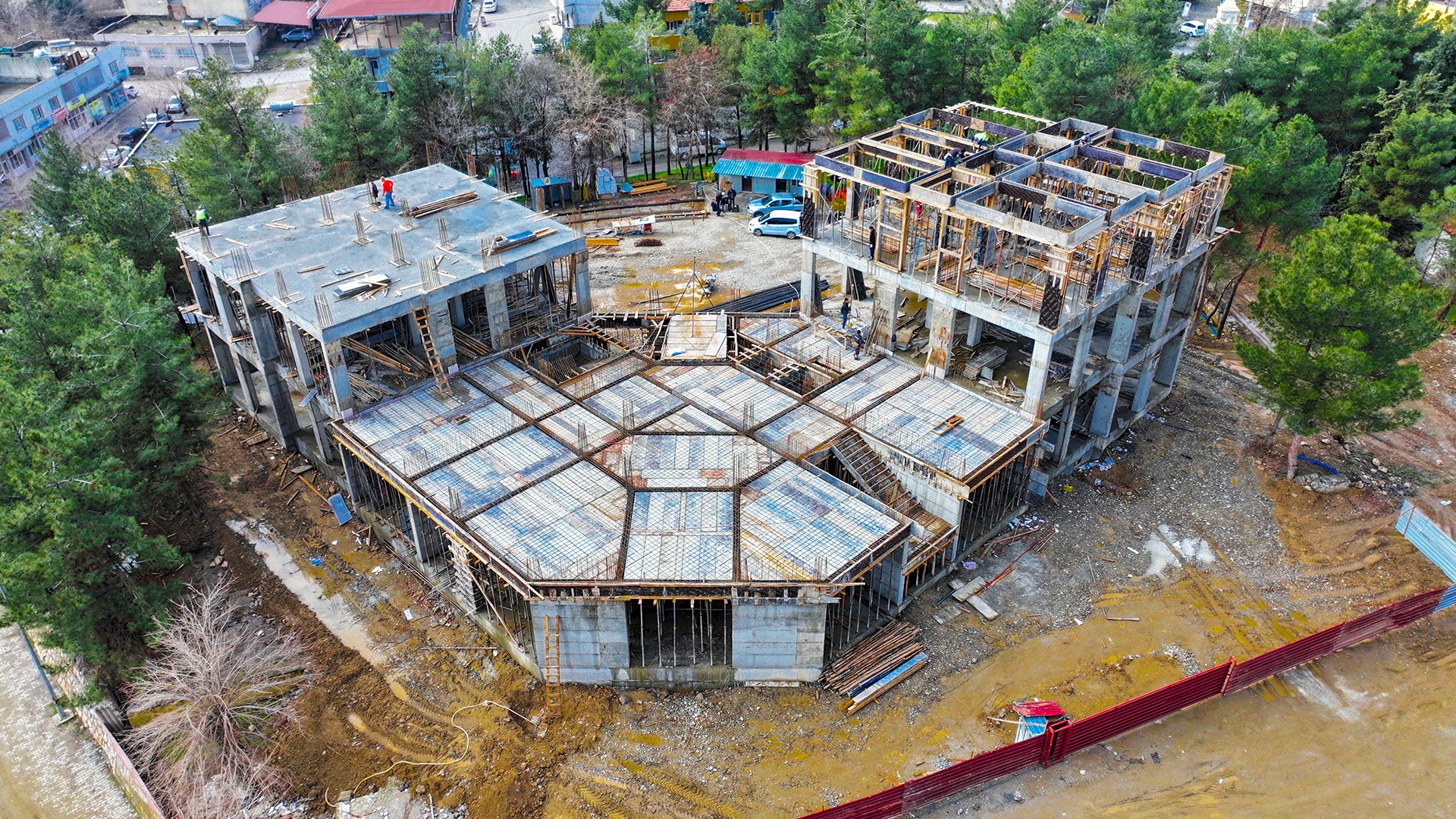 BEŞİRİ’YE MODERN HÜKÜMET KONAĞI