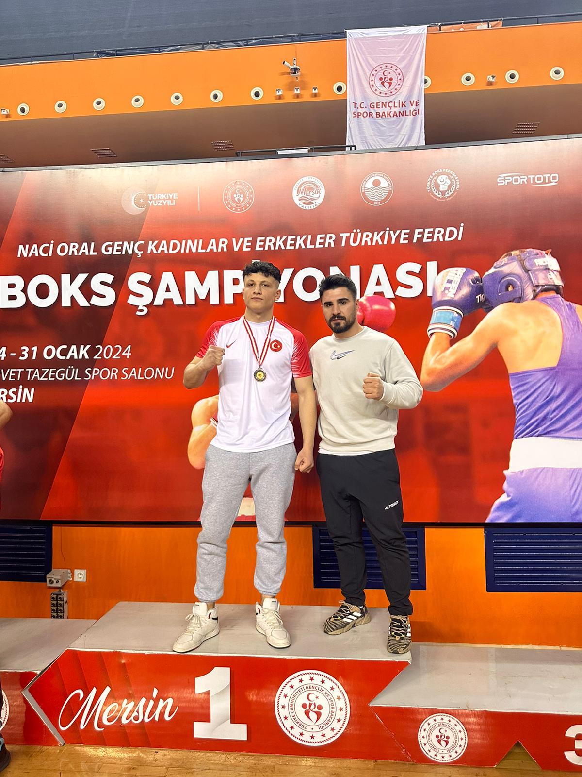 Boksta Türkiye üçüncüsü oldu