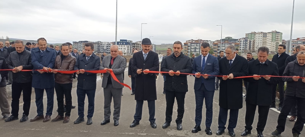 Bağlantı yolu hizmete açıldı