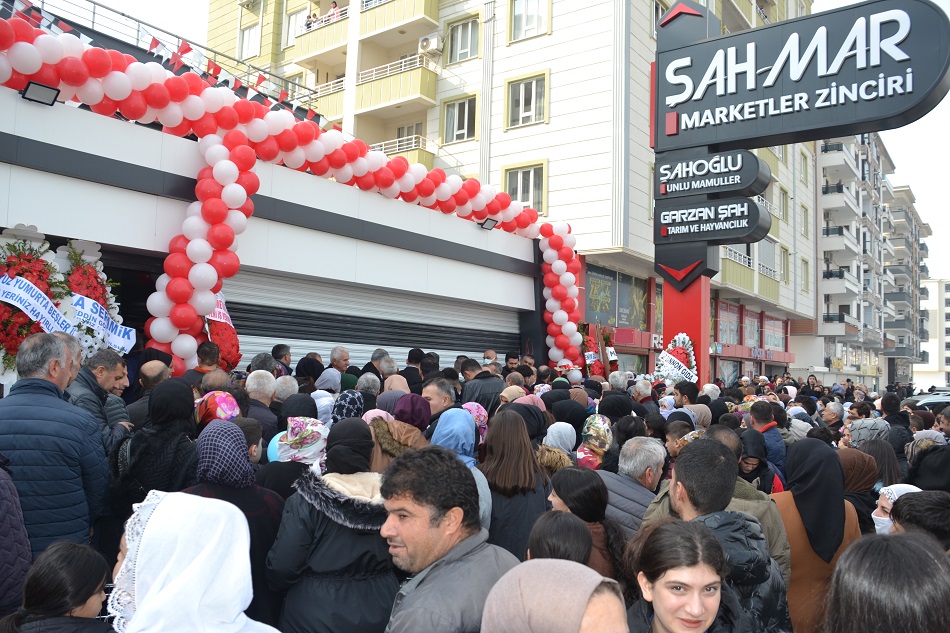 İndirimi duyan koştu!