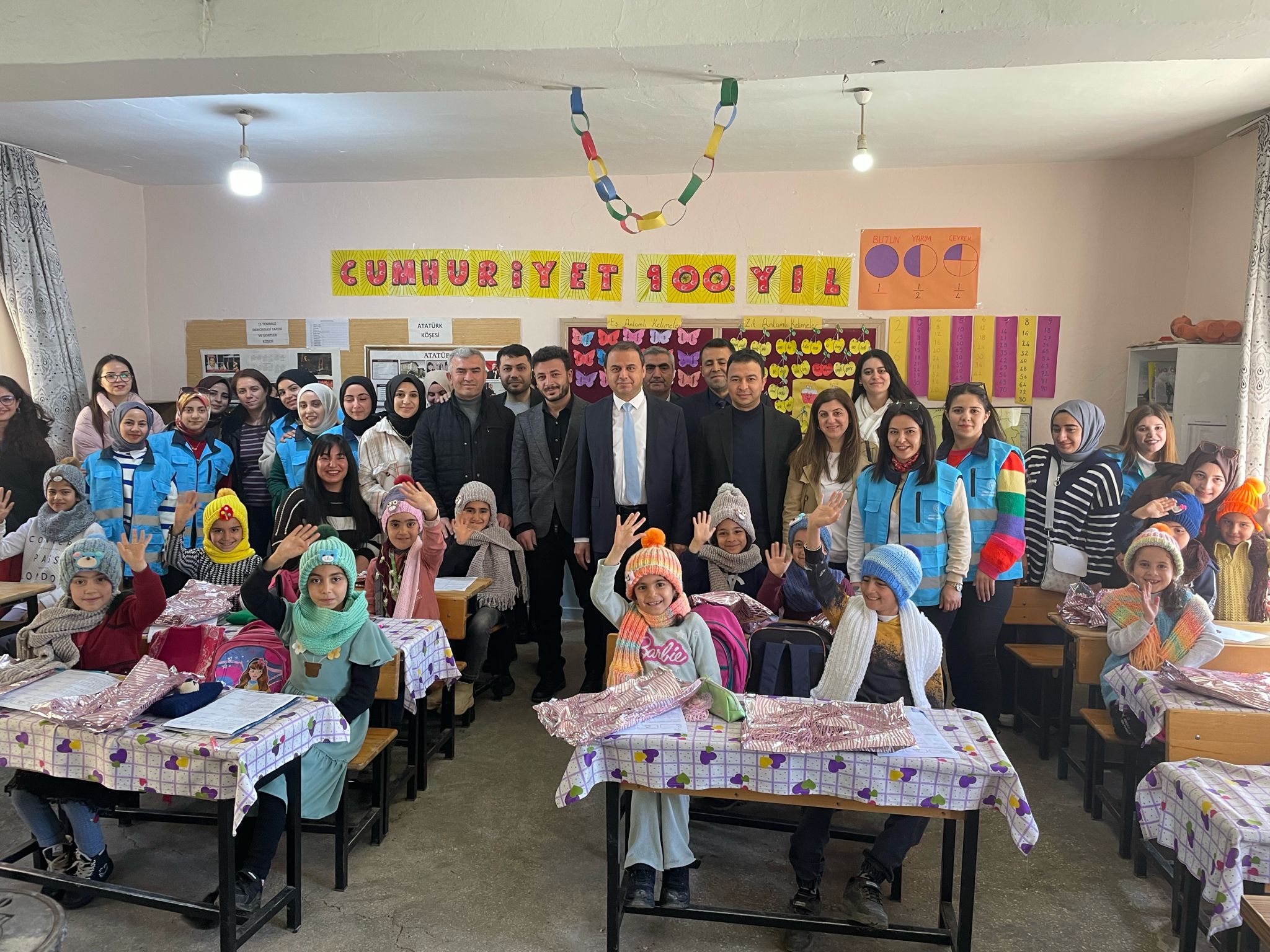 ‘Isıtan Eller Projesi’ ile gönüller ısıtılıyor