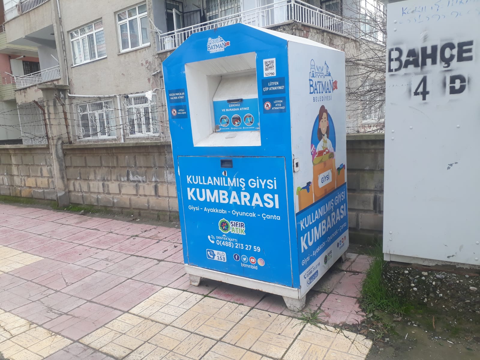 KUMBARALAR HER YERDE..