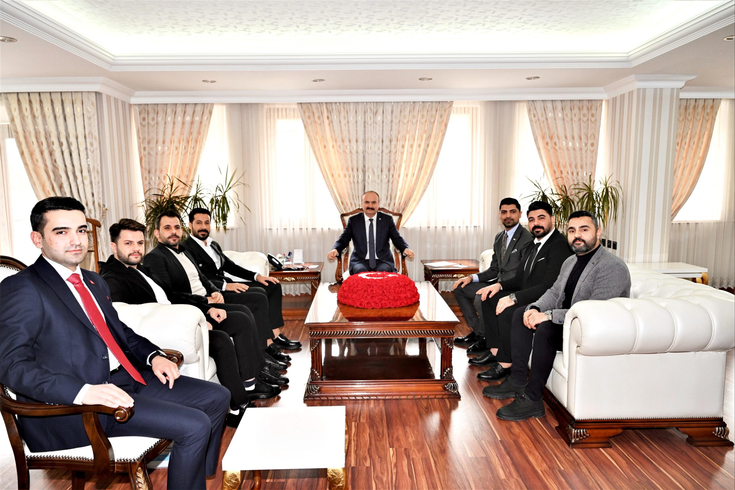 Köy okullarına kütüphane müjdesi!