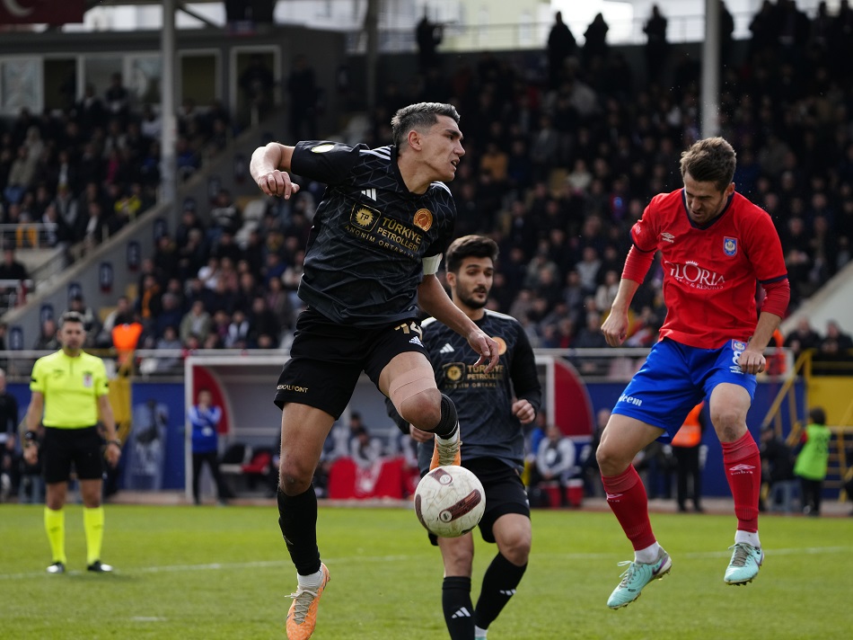 Lider puan kaybetti: 1-1