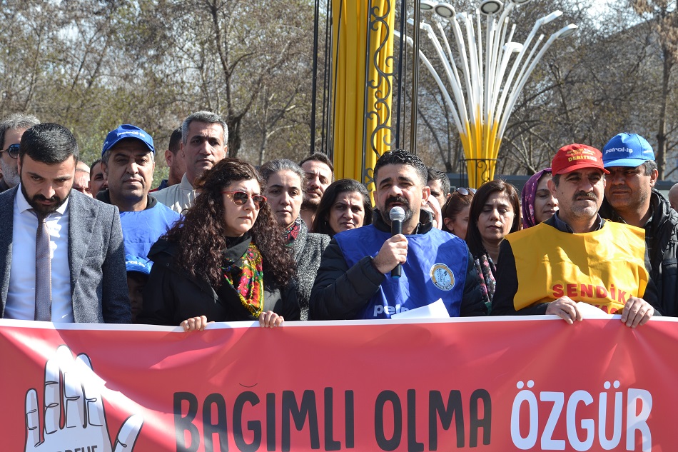 Madde bağımlılığına dikkat çektiler