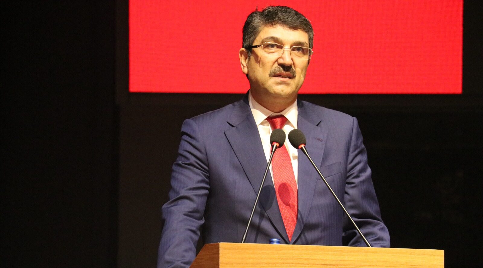 “TÜM ZORLUKLARI KENETLENEREK AŞTIK”