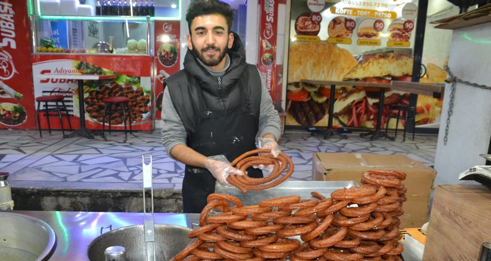 ÜÇÜNCÜ KUŞAK TATLI USTASI