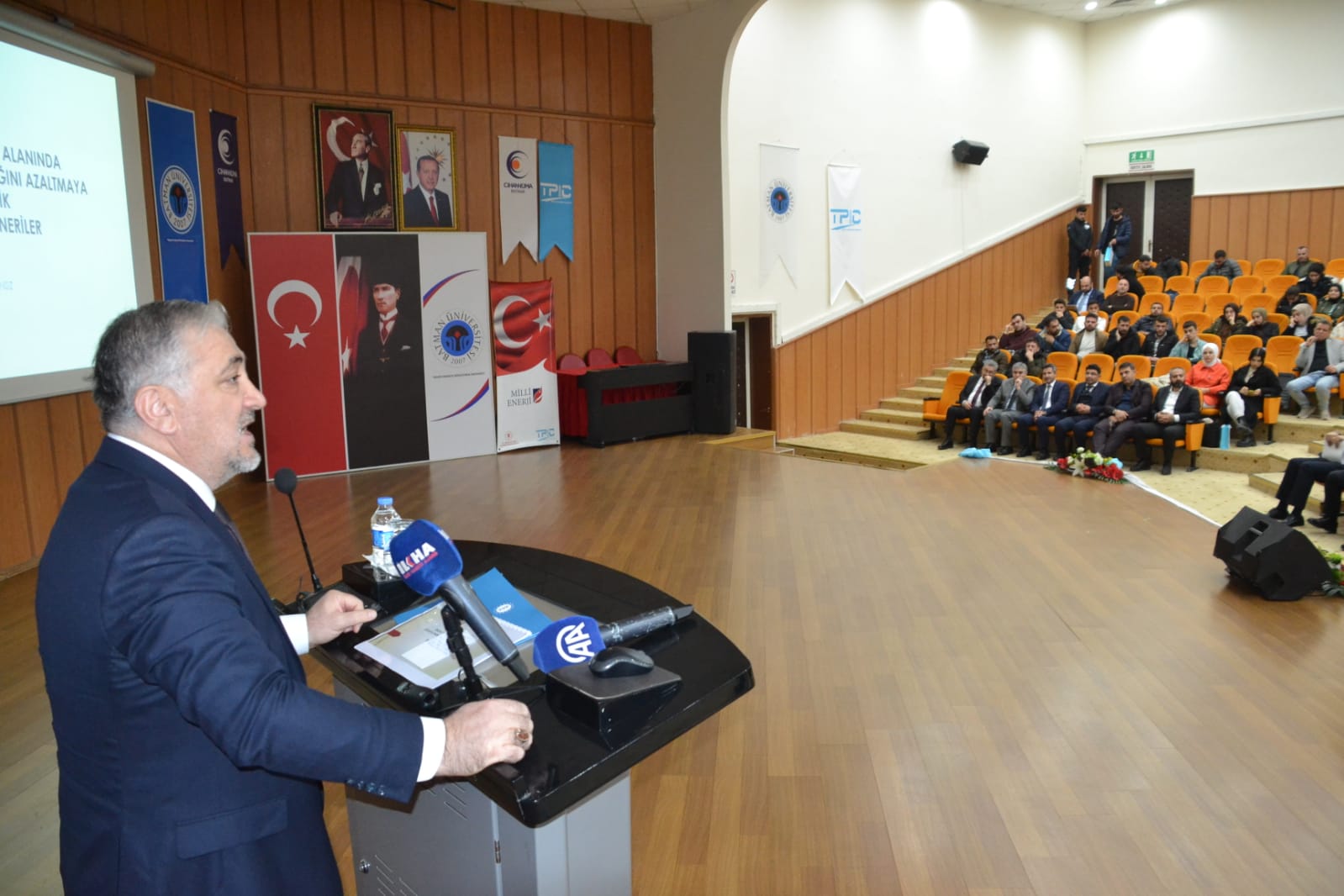 Enerji çalıştayı start aldı