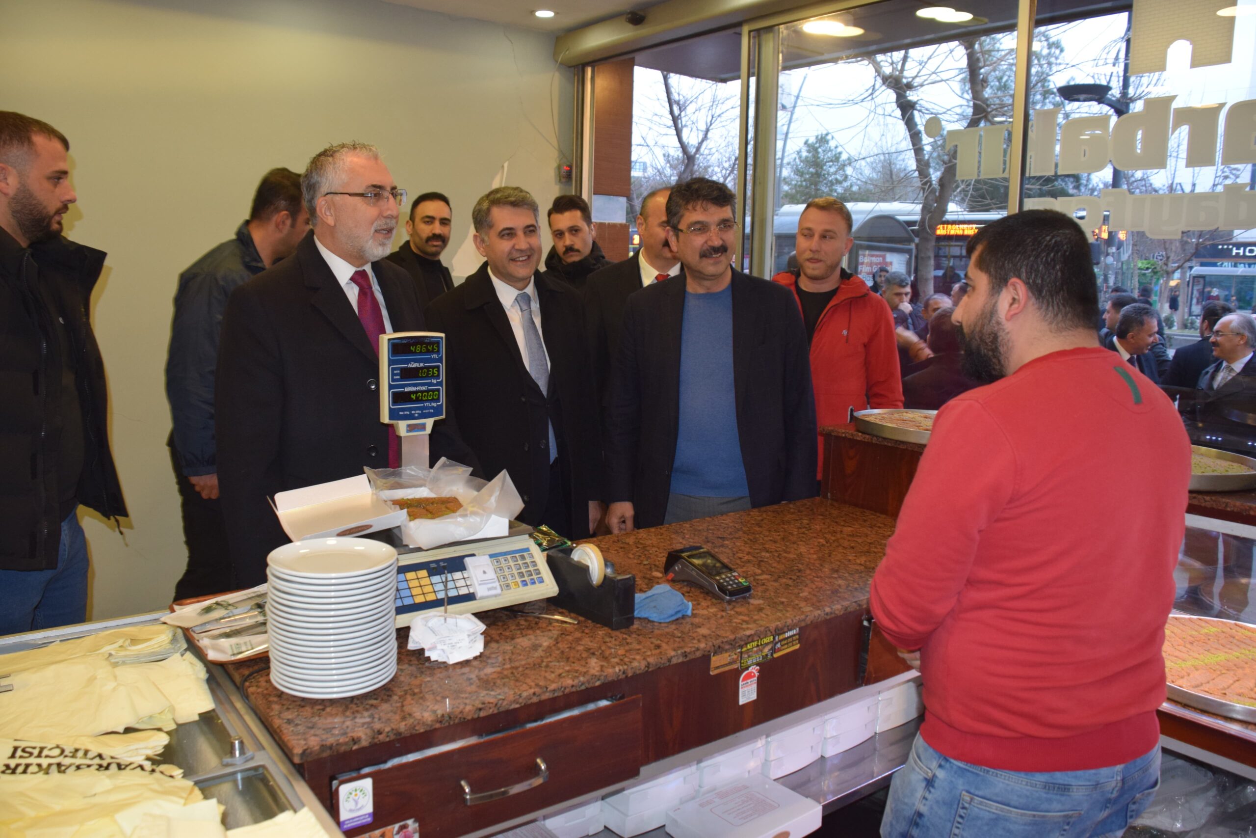 Esnafın sorunlarını dinlediler