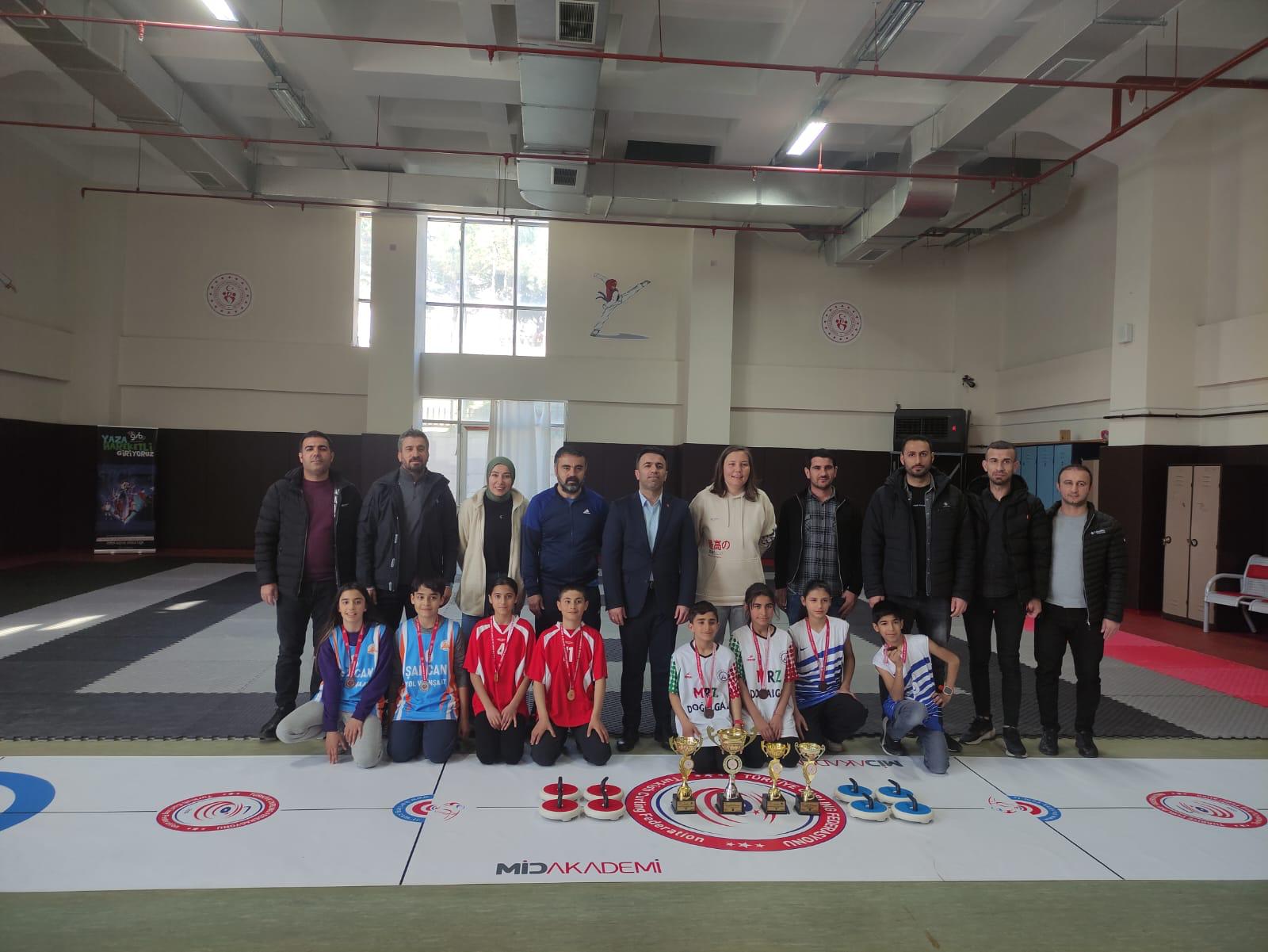 Floor Curling’te şampiyonlar belirlendi