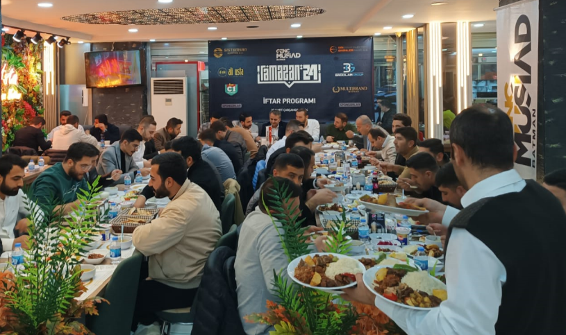 Genç MÜSİAD üyeleri iftarda buluştu