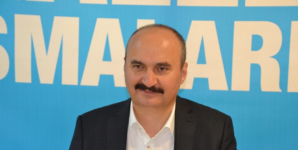 “Kadınlarımız başarıyla örnek oluyorlar”