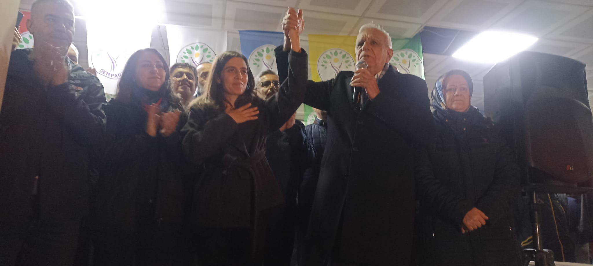 “Şahıslar, partiden üstün değildir”