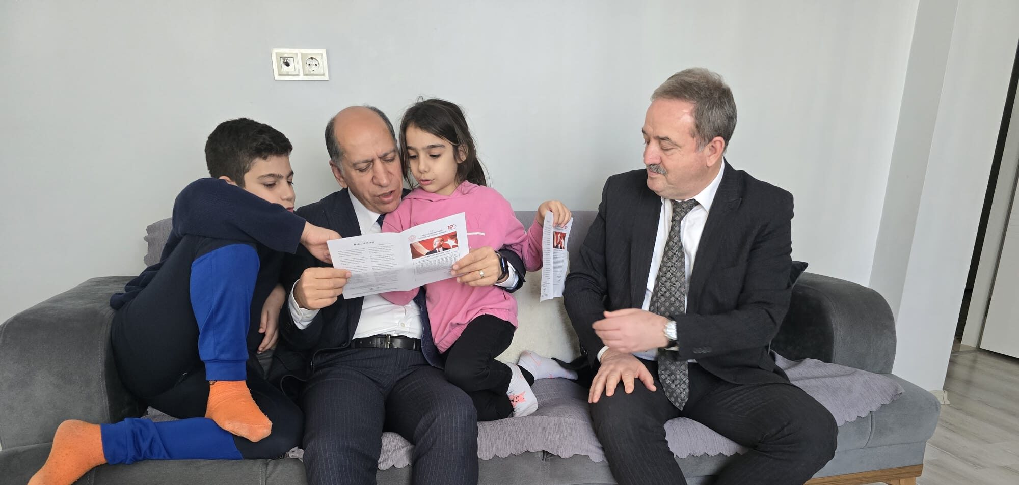 Şehit ailesini ziyaret ettiler