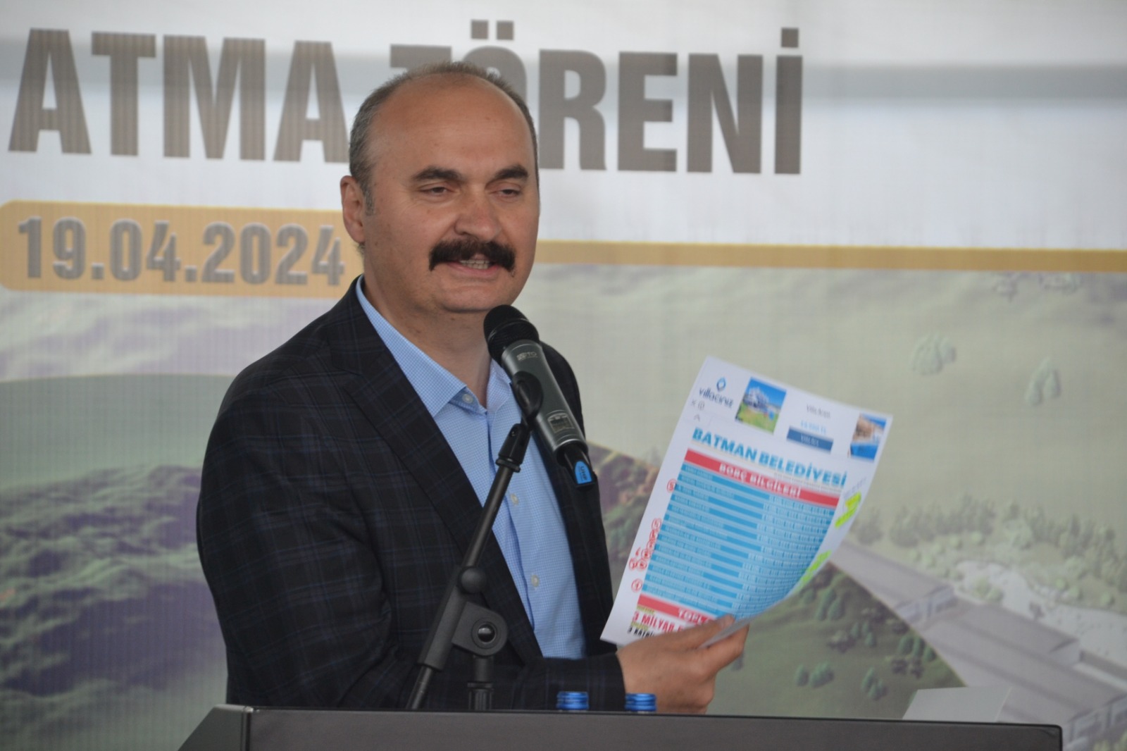 “Belediyenin yıllık bütçesi 5 milyar”