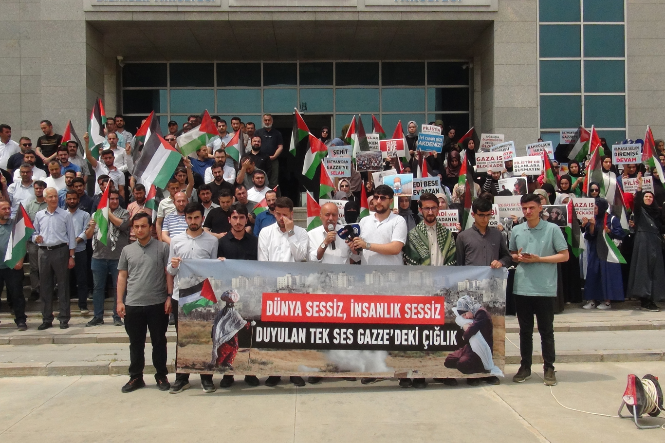 ABD’deki öğrencilerin Gazze eylemlerine destek