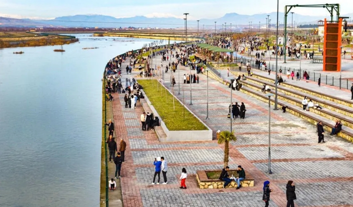 “İstiklal Parkı cüzi bedelle devredilmiş”