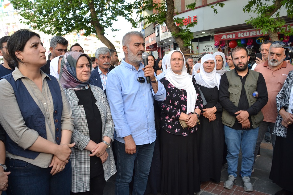 “Kayyım rejimine zemin hazırlanıyor”