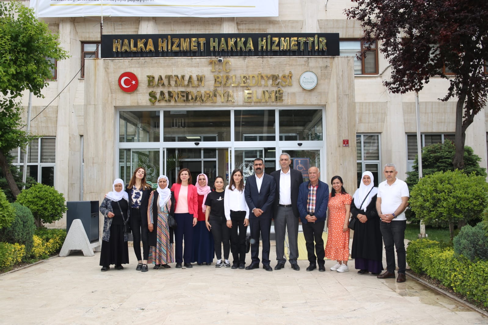 Eş başkanlarından belediyeye ziyaret