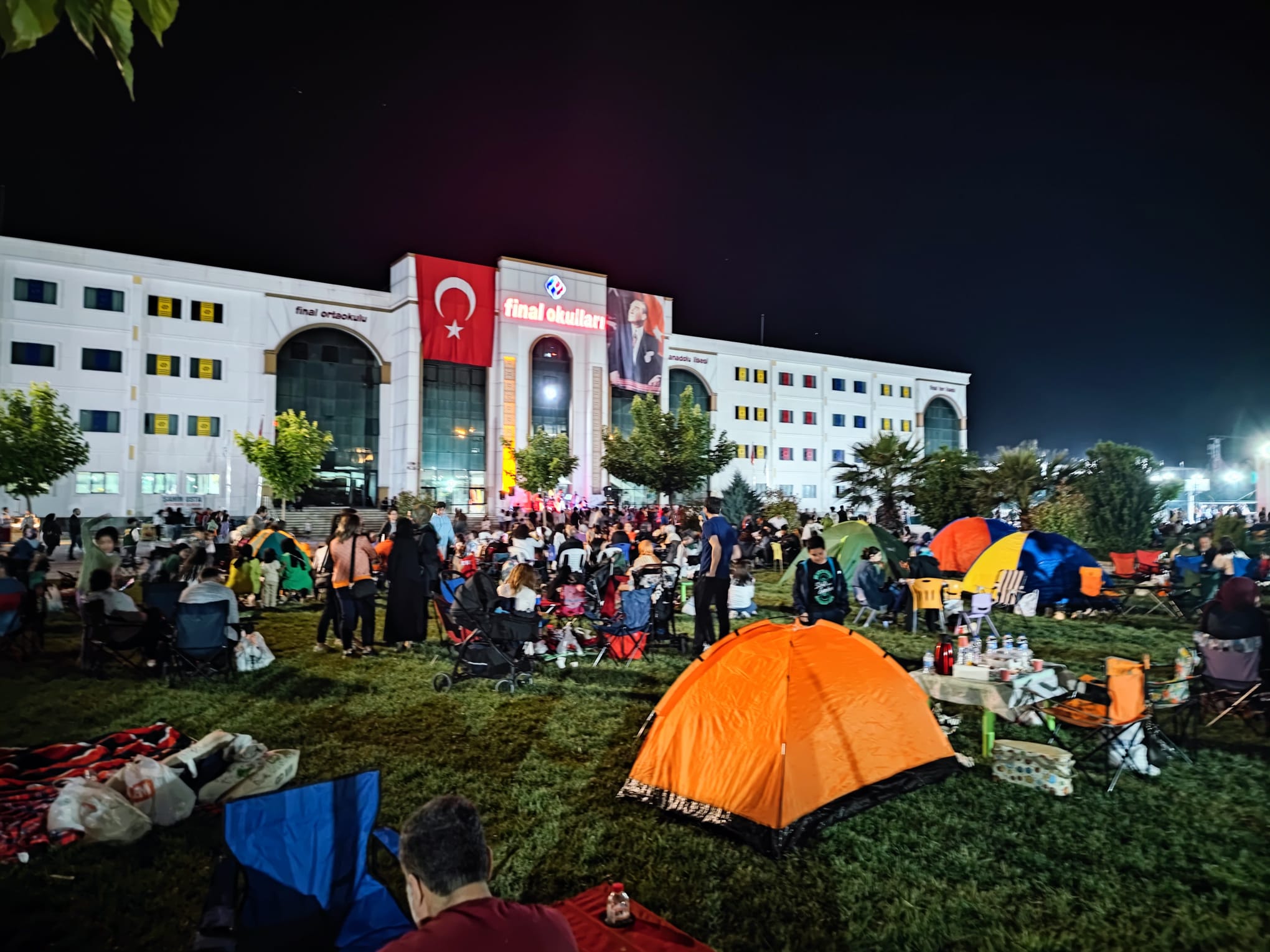 Final Okullarından bahar etkinliği