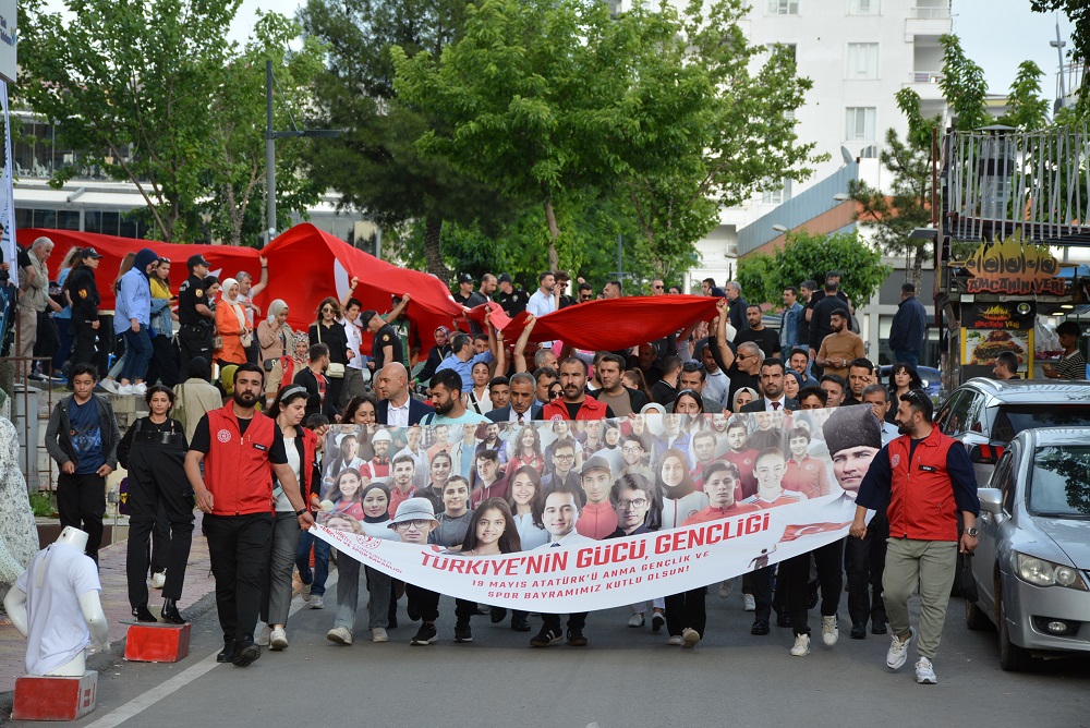 Gençlik haftası başladı