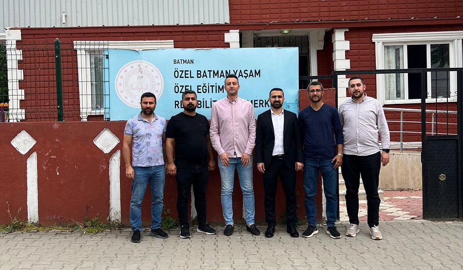 HÜDA PAR’dan engellilere ziyaret