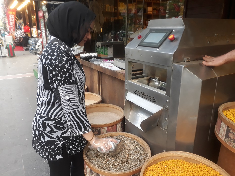 Kavrulmuş çekirdek 100 lira