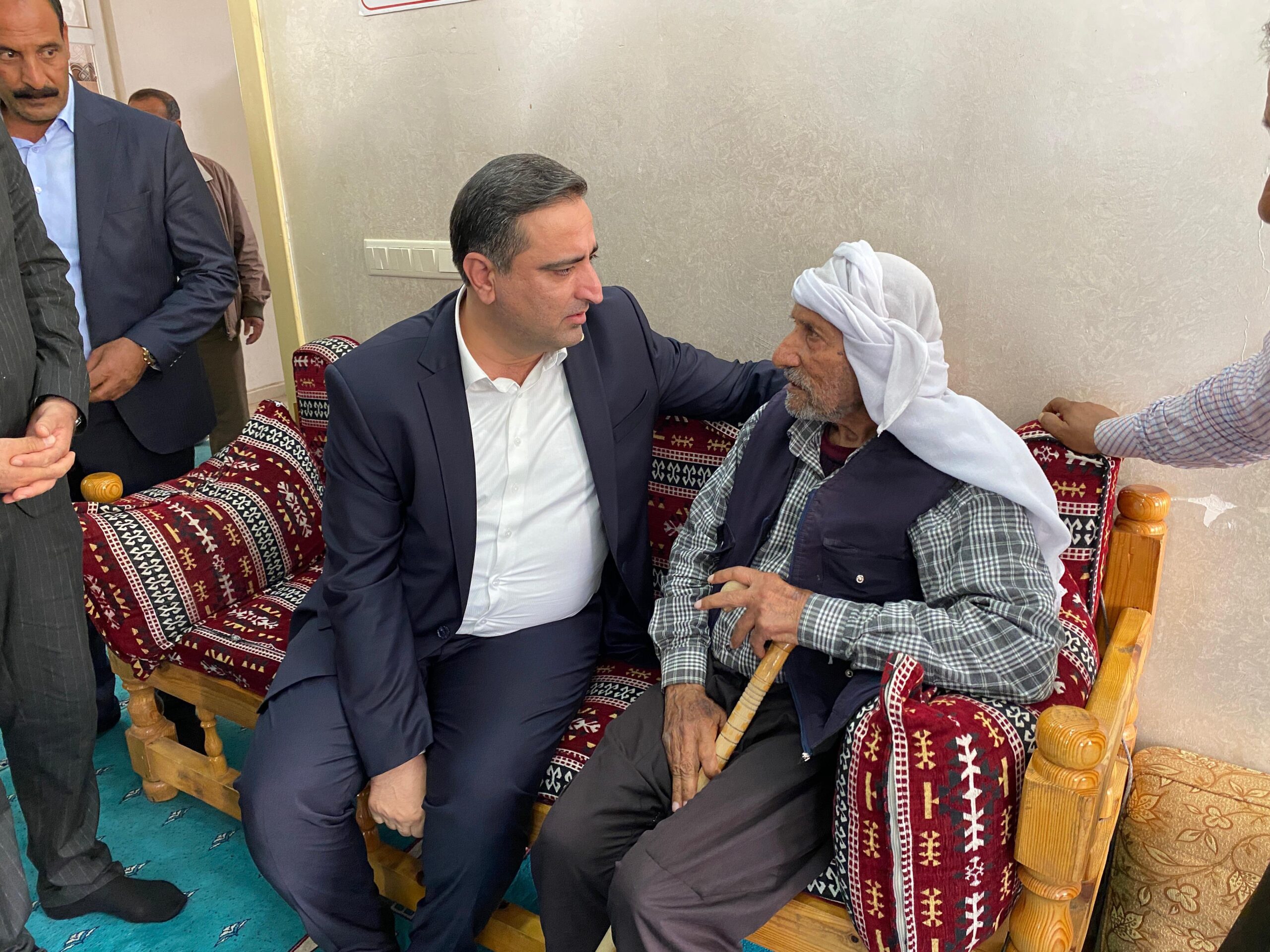 Kudüs şehidinin taziyesine katıldı