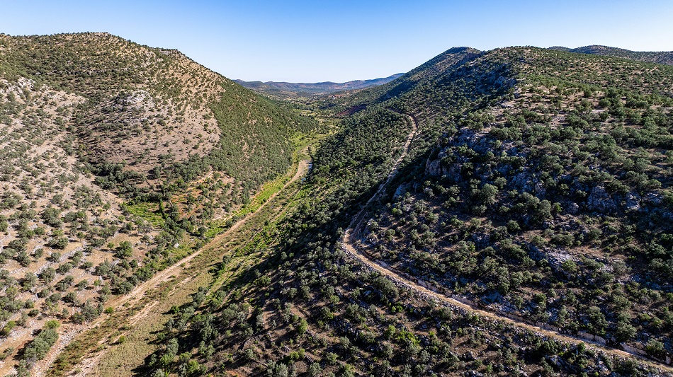 3 Köyü bağlayan yol tamamlandı