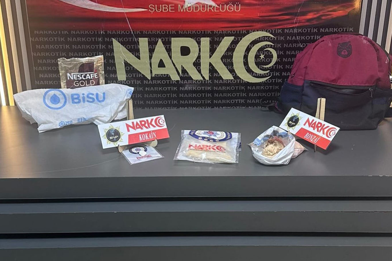 3 Yolcuda uyuşturucu ele geçirildi