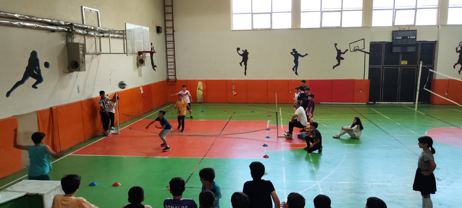 Ayak tenisi turnuvası start aldı