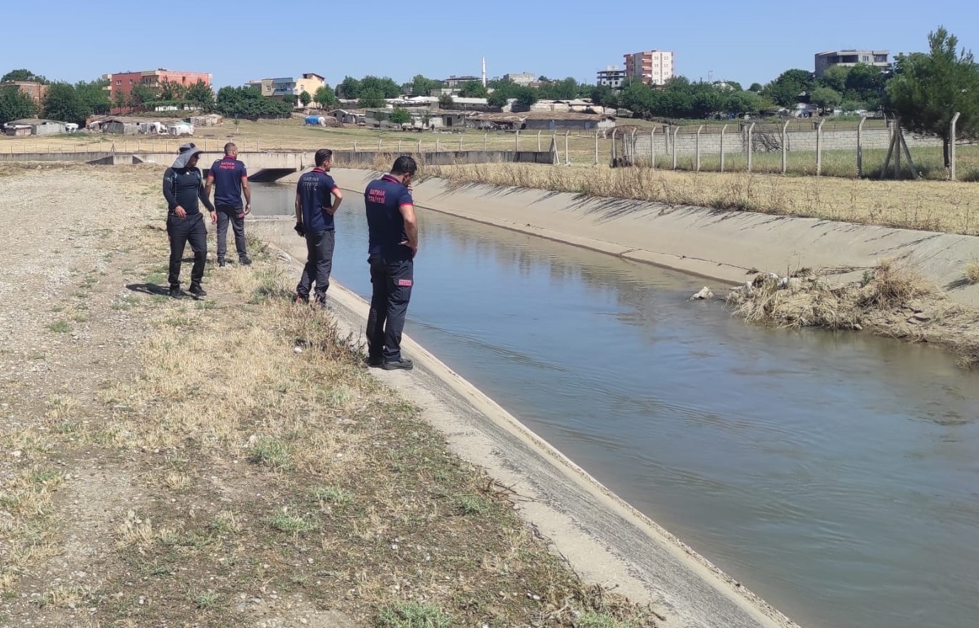 Belediye dalgıç ekibi kayıp çobanı arıyor