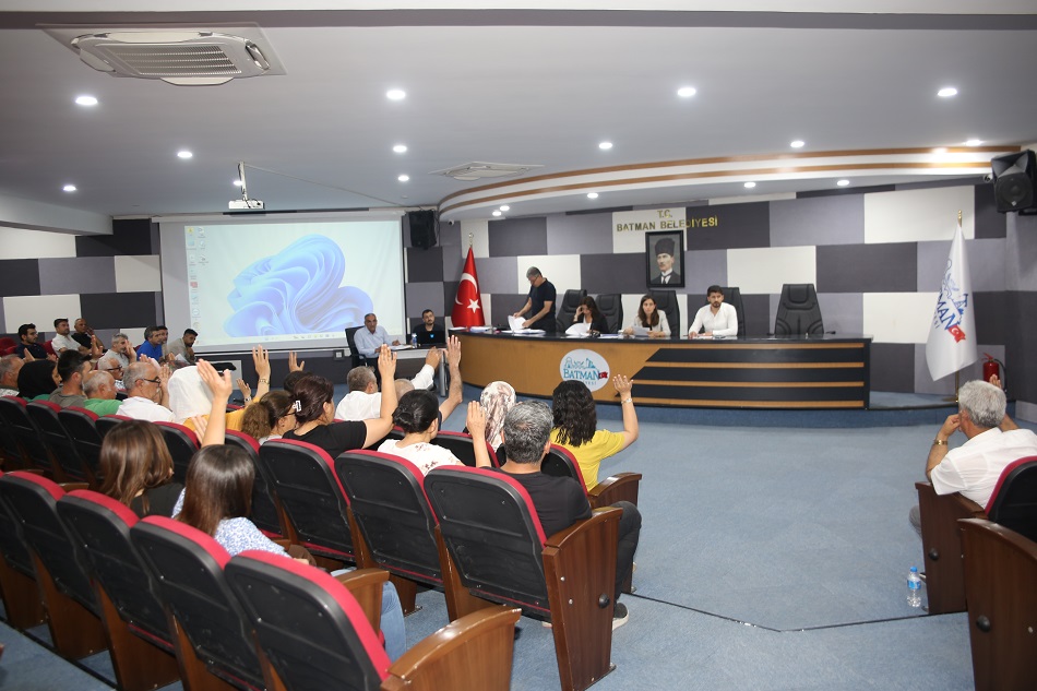 Belediye meclisi toplandı