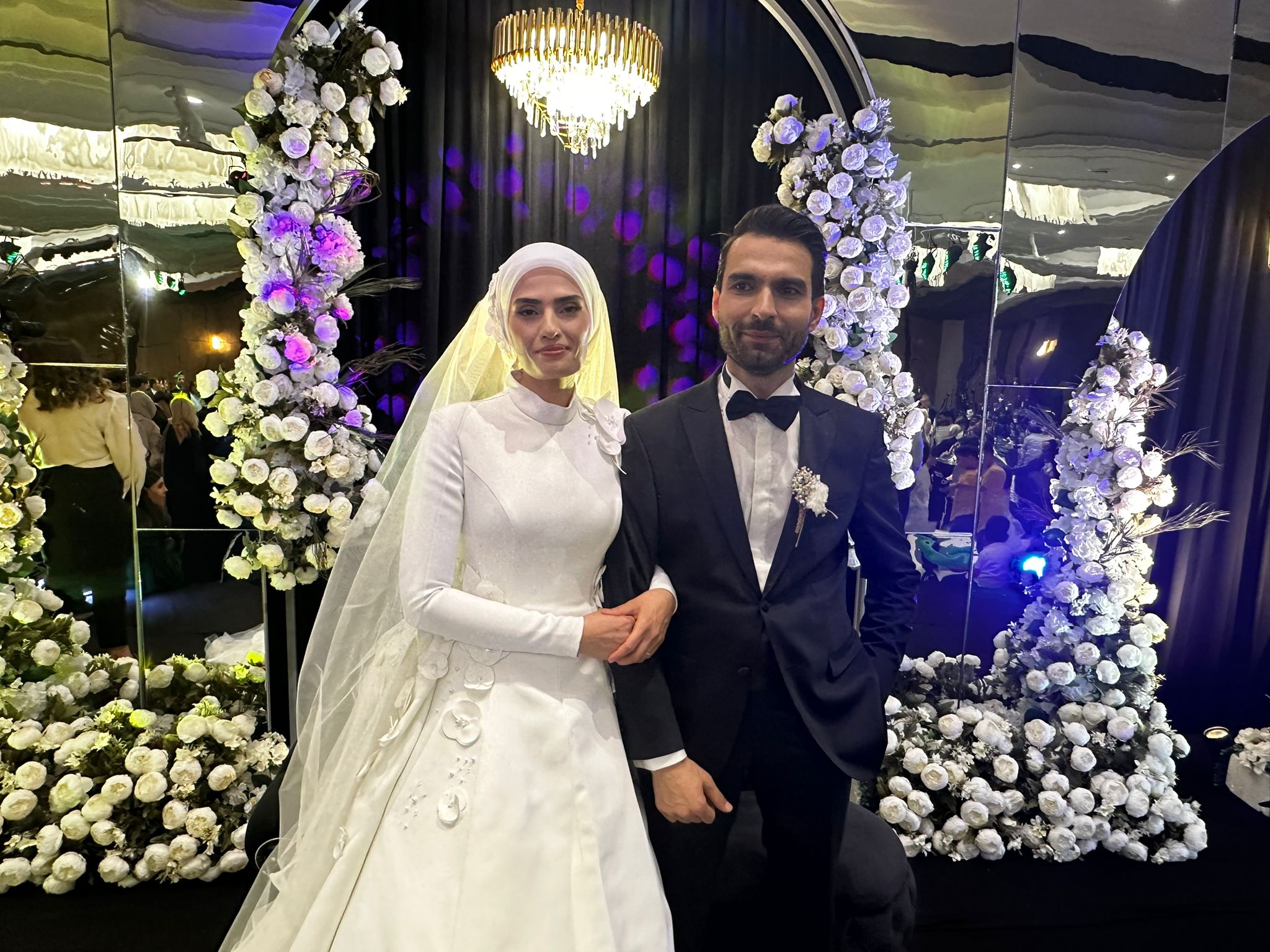 Biricik ailesinin mutlu günü