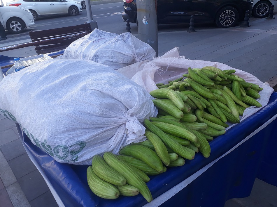 Midyat acuru tezgahlarda