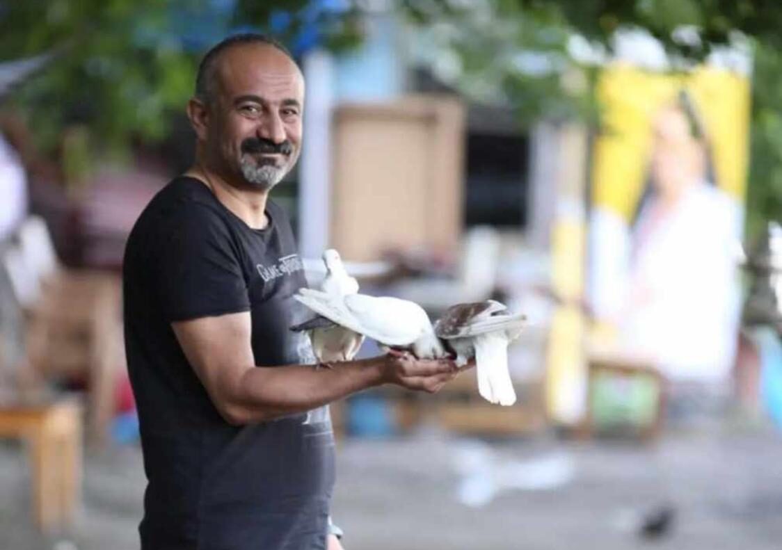 Eğitimci evinde ölü bulundu