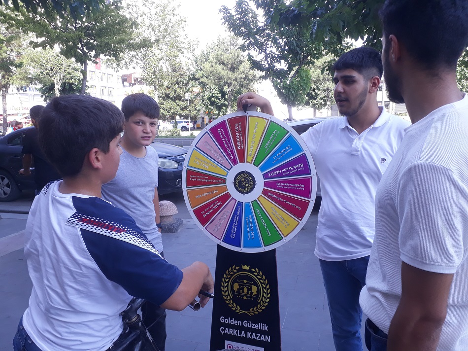 Güzellik merkezinden ‘çark’ jesti