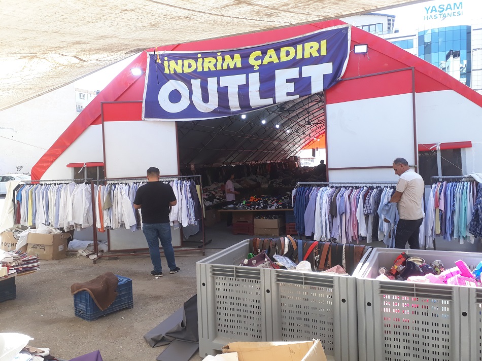 İndirim çadırının bir sonraki durağı Van