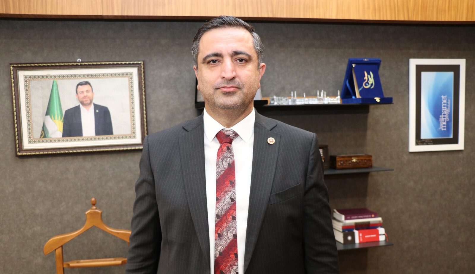 “Kürtler bu ülkenin asli kurucu unsurudur”